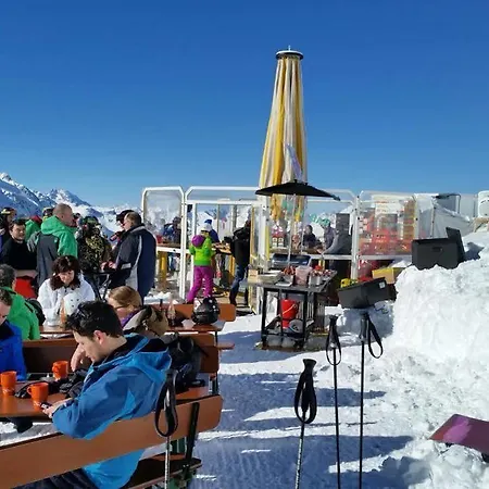Austria Hotel 3*